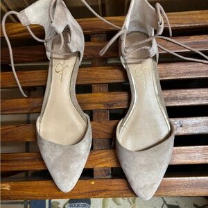 Jessica Simpson Beige Suede flats with ankle tie. Size 8.